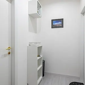 https://florence-quiet-and-modern-apartments.it-tuscanyhotel.com